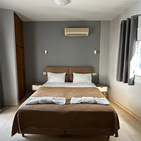 Hills Skiathos stad