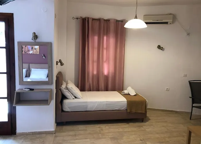 Hills 3* Skiathos Town