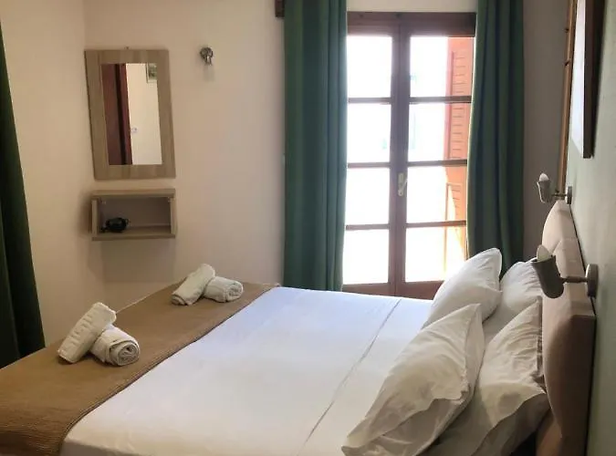 Hills 3* Skiathos Town